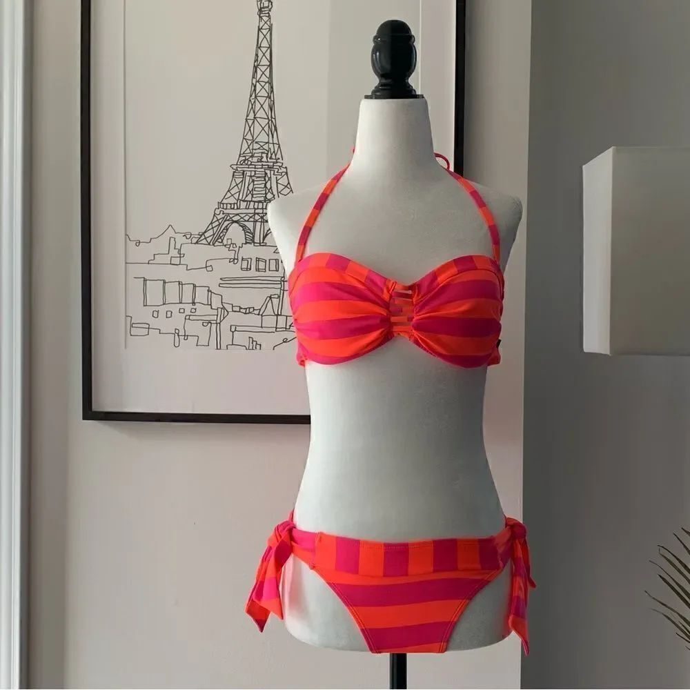 👙La Vie En Rose Beautiful Bikinis Set
